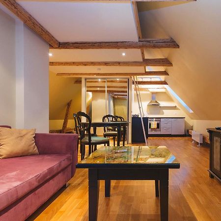 טאלין Cozy Apartment In Old Town מראה חיצוני תמונה