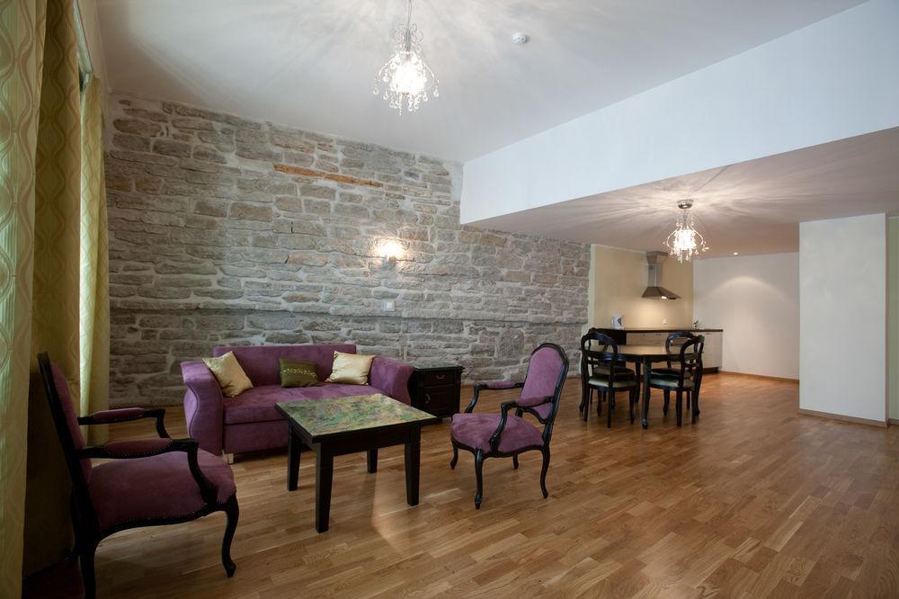 טאלין Cozy Apartment In Old Town מראה חיצוני תמונה